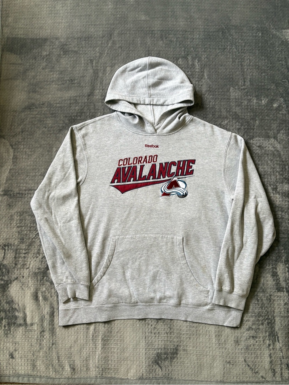 Y2K Reebok Face-Off Collection NHL Colorado Avalanche Light Grey Hoodie Men’s XL